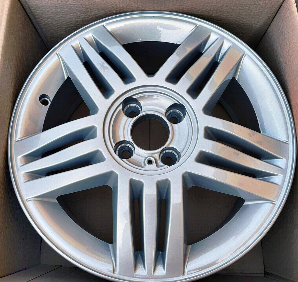 4x Alufelge 16 Zoll 6.5" 4x100 49ET Silber 1665410049601 Renault Megane Scenic