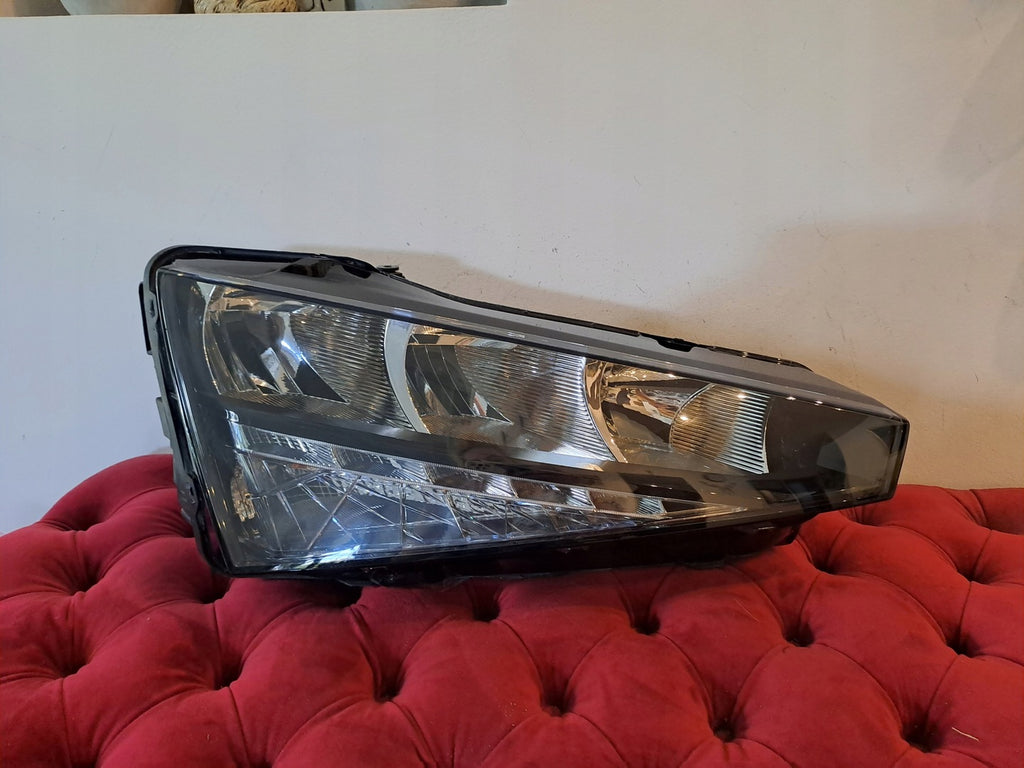 Frontscheinwerfer Skoda Scala 657941016 LED Rechts Scheinwerfer Headlight SCH9623849409ut