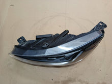 Laden Sie das Bild in den Galerie-Viewer, Frontscheinwerfer Ford Focus NX7B-13E017-AG Full LED Links Headlight SCH3176618255pv