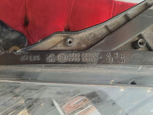 Laden Sie das Bild in den Galerie-Viewer, Frontscheinwerfer Opel Astra H Links Scheinwerfer Headlight SCH8789353536zq