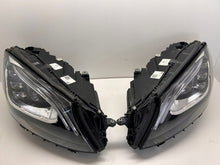 Laden Sie das Bild in den Galerie-Viewer, Frontscheinwerfer Mercedes-Benz W222 A2229067703 Full LED Rechts oder Links