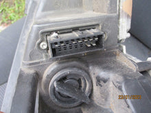 Laden Sie das Bild in den Galerie-Viewer, Frontscheinwerfer Peugeot 407 161110-00 Xenon Links Scheinwerfer Headlight SCH4602444380vy