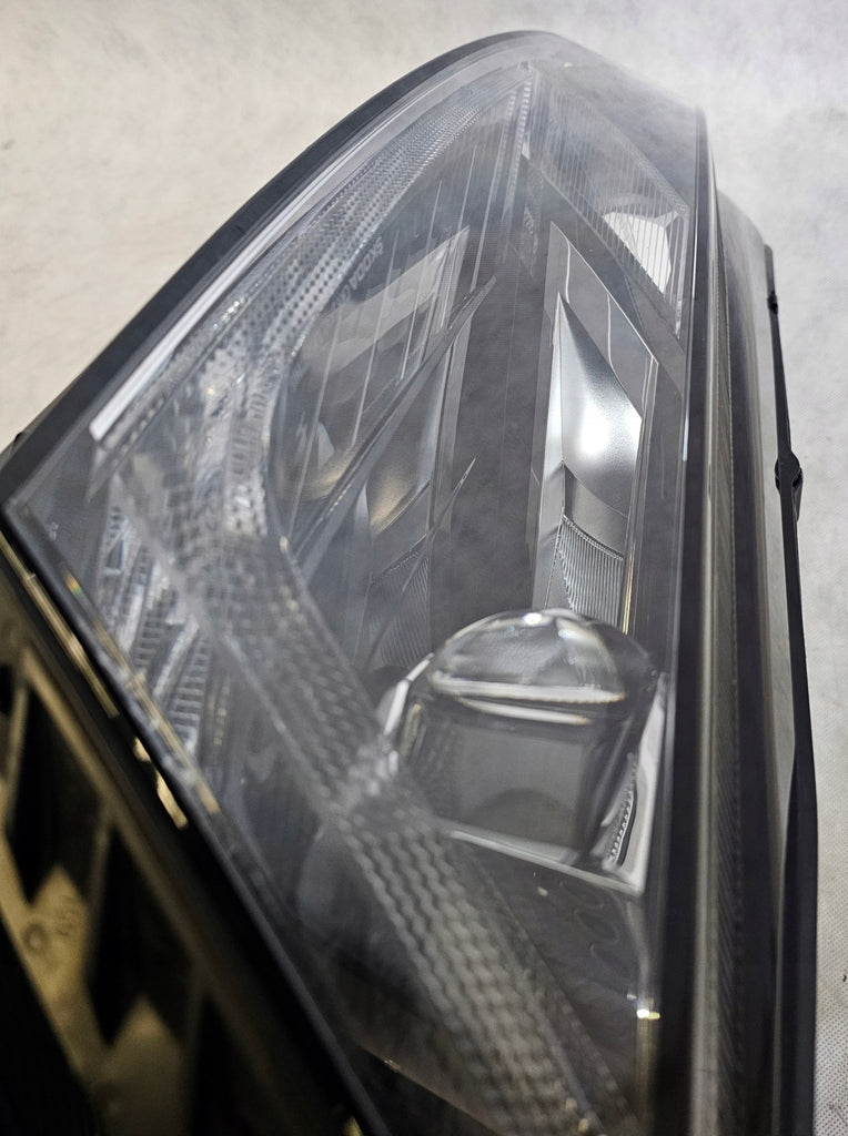 Frontscheinwerfer Skoda Octavia IV 5E4941015A LED Links Scheinwerfer Headlight SCH8203046262ws