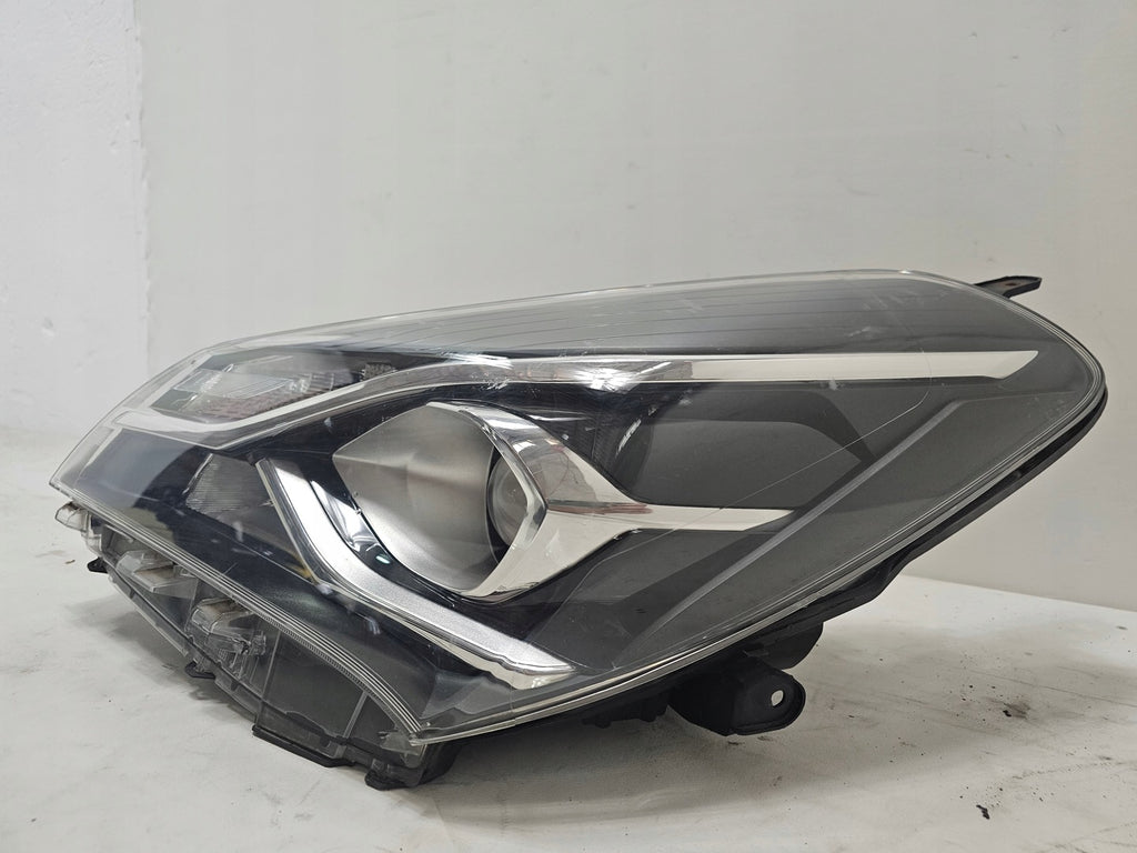 Frontscheinwerfer Toyota Yaris Links Scheinwerfer Headlight