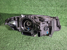 Laden Sie das Bild in den Galerie-Viewer, Frontscheinwerfer BMW 5 F11 F10 7203251 Links Scheinwerfer Headlight SCH1119606824ea