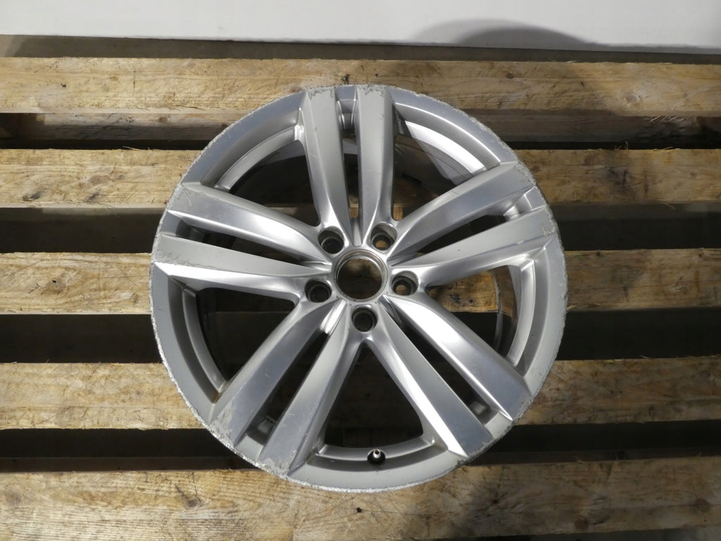 1x Alufelge 18 Zoll 8.0" 5x112 44ET 3AA601025H- VW Rim Wheel FEL9605081863xk