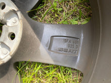 Load image into Gallery viewer, 1x Alufelge 18 Zoll 7.5" 5x112 5FA6010250Q Seat I Rim Wheel FEL2007112749mk