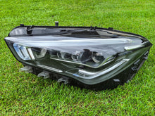 Laden Sie das Bild in den Galerie-Viewer, Frontscheinwerfer Mercedes-Benz Cla Amg A1189063100 Full LED Links Headlight SCH2955713549zb