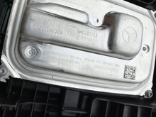 Laden Sie das Bild in den Galerie-Viewer, Frontscheinwerfer Mercedes-Benz W247 A2479063804 A2479063504 Ein Satz Headlight