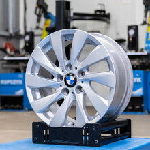 Laden Sie das Bild in den Galerie-Viewer, 4x Alufelge 17 Zoll 7.5" 5x120 43ET 6796206 BMW E88 E46 F21 E81 E82 E87 FEL3597543569ec
