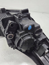Load image into Gallery viewer, Frontscheinwerfer Kia Sportage F192101200 Links Scheinwerfer Headlight SCH7849108504os