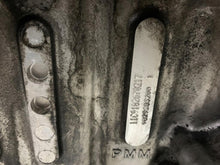 Laden Sie das Bild in den Galerie-Viewer, Motor Peugeot 3008 YH01 1.5 HDI 48TKm Diesel Engine Unkomplett