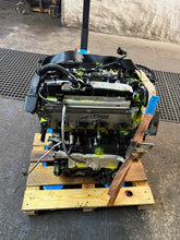 Laden Sie das Bild in den Galerie-Viewer, Motor Skoda VW I DFG DFGA DFGB DFGC 2.0 TDI 129TKm Diesel Engine Unkomplett MOT1755568516um