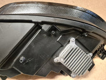 Load image into Gallery viewer, Frontscheinwerfer Tesla Model 151495300D LED Rechts Scheinwerfer Headlight