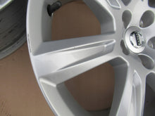 Laden Sie das Bild in den Galerie-Viewer, 4x Alufelge 17 Zoll 8.0" 5x108 42ET Glanz Silber 31362838 Volvo S90 V90 FEL4258962373si