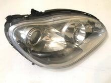 Laden Sie das Bild in den Galerie-Viewer, Frontscheinwerfer Mercedes-Benz W220 A2208202461 LED Rechts Headlight