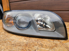 Load image into Gallery viewer, Frontscheinwerfer Volvo S40 II 30698890 Xenon Rechts Scheinwerfer Headlight SCH9652525376zr