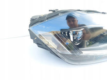 Laden Sie das Bild in den Galerie-Viewer, Frontscheinwerfer VW Polo 2G1941036B LED Rechts Scheinwerfer Headlight