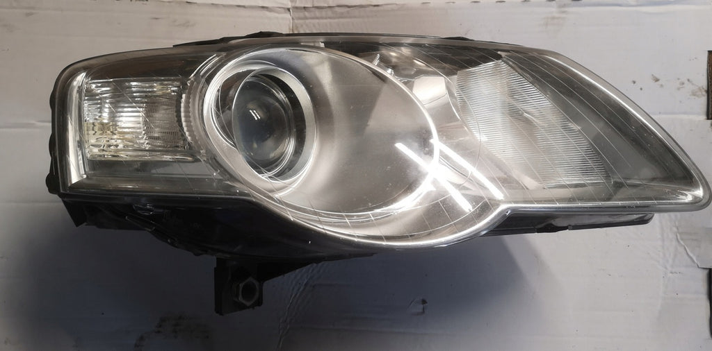 Frontscheinwerfer VW Passat Ein Stück (Rechts oder Links) Scheinwerfer Headlight