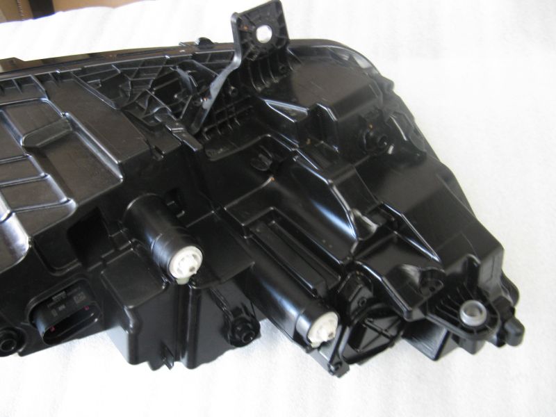 Frontscheinwerfer Skoda Enyaq 5LB941017 Links Scheinwerfer Headlight