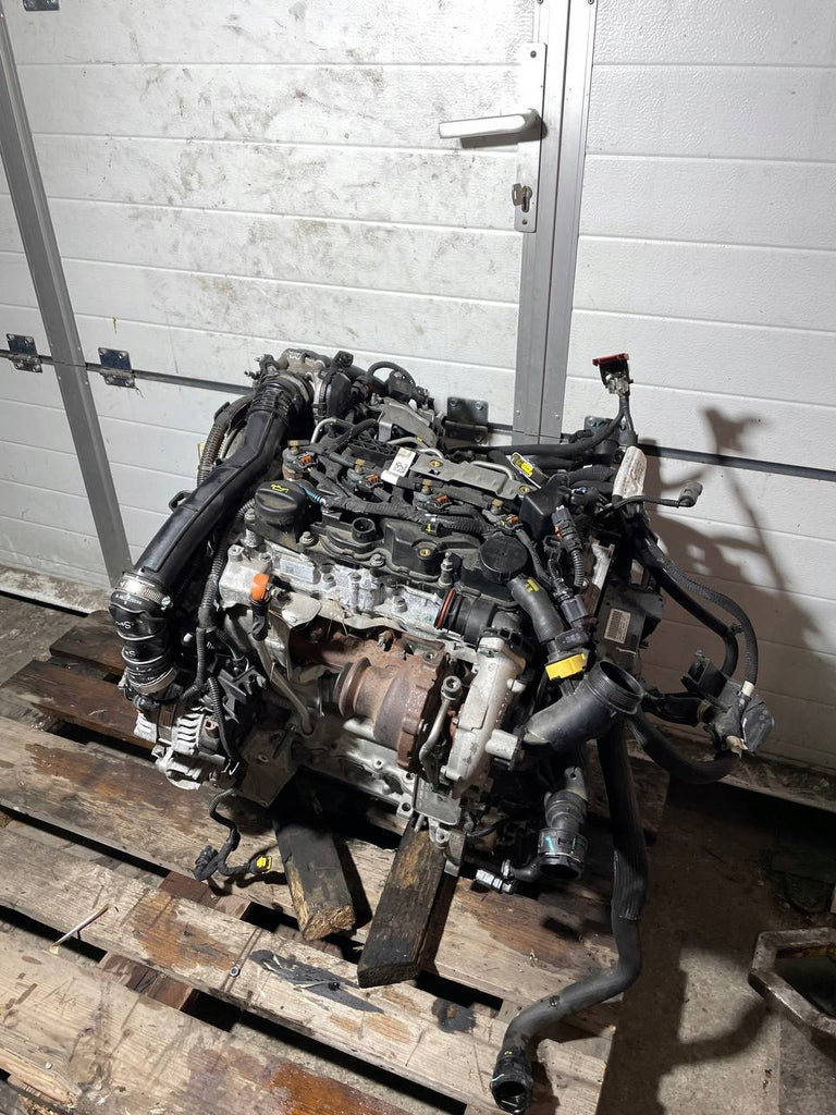 Motor Peugeot 208 II YH01 10Q3EC 1.5 HDI Diesel Engine Komplett