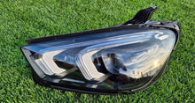 Laden Sie das Bild in den Galerie-Viewer, Frontscheinwerfer Mercedes-Benz Gle A1679066504 LED Rechts oder Links