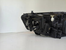 Laden Sie das Bild in den Galerie-Viewer, Frontscheinwerfer Mercedes-Benz W177 A1779063805 Rechts Scheinwerfer Headlight SCH2083385646gj