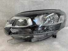 Laden Sie das Bild in den Galerie-Viewer, Frontscheinwerfer Opel Vivaro A 9808567780 Links Scheinwerfer Headlight