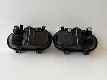 Laden Sie das Bild in den Galerie-Viewer, Frontscheinwerfer VW Golf IV Ein Stück (Rechts oder Links) Headlight SCH9989296870hj