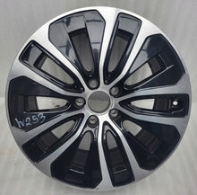 Laden Sie das Bild in den Galerie-Viewer, 1x Alufelge 18 Zoll 8.0" 5x112 32ET Glanz Silber A2544015100 Mercedes-Benz Glc FEL3815457840si