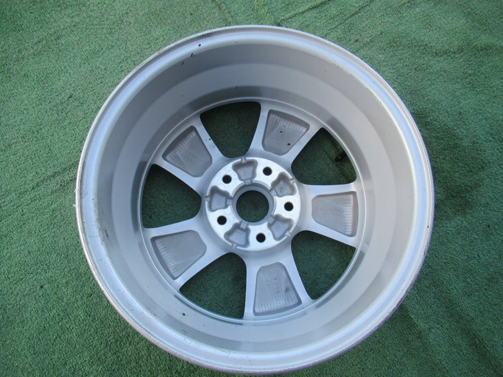 1x Alufelge 16 Zoll 6.5" 5x114.3 45ET Glanz Silber 529102Y100 Hyundai Ix35