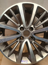 Load image into Gallery viewer, 1x Alufelge 17 Zoll 6.5" 4x108 20ET Glanz Grau 672044871 Mg Crossland Rim Wheel FEL6958084279uf