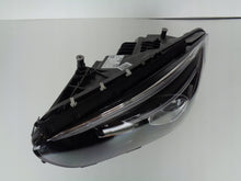 Laden Sie das Bild in den Galerie-Viewer, Frontscheinwerfer Mercedes-Benz W247 A2479062503 Links Scheinwerfer Headlight