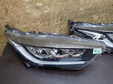 Load image into Gallery viewer, Frontscheinwerfer Toyota 4 Yaris 21592 FULL LED Rechts Scheinwerfer Headlight