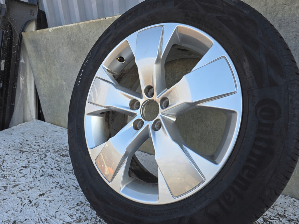 1x Alufelge 18 Zoll 7.5" 5x108 31471553 Volvo Xc40 Rim Wheel FEL4836549710fc