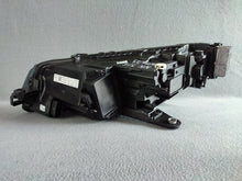 Laden Sie das Bild in den Galerie-Viewer, Frontscheinwerfer Skoda Superb III 3V1941016C LED Rechts Scheinwerfer Headlight