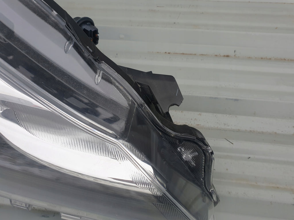 Frontscheinwerfer Toyota Yaris Rechts Scheinwerfer Headlight SCH8756557428bi