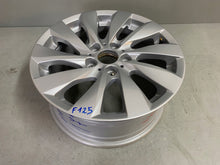 Load image into Gallery viewer, 1x Alufelge 17 Zoll 7.5" 5x120 43ET Glanz Silber 6796206 BMW 1 F21 F20 Rim Wheel FEL8874118560zh