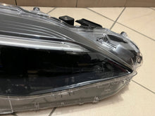 Load image into Gallery viewer, Frontscheinwerfer Toyota Yaris Cross 0D-310 LED Ein Stück (Rechts oder Links) SCH7163100723ws