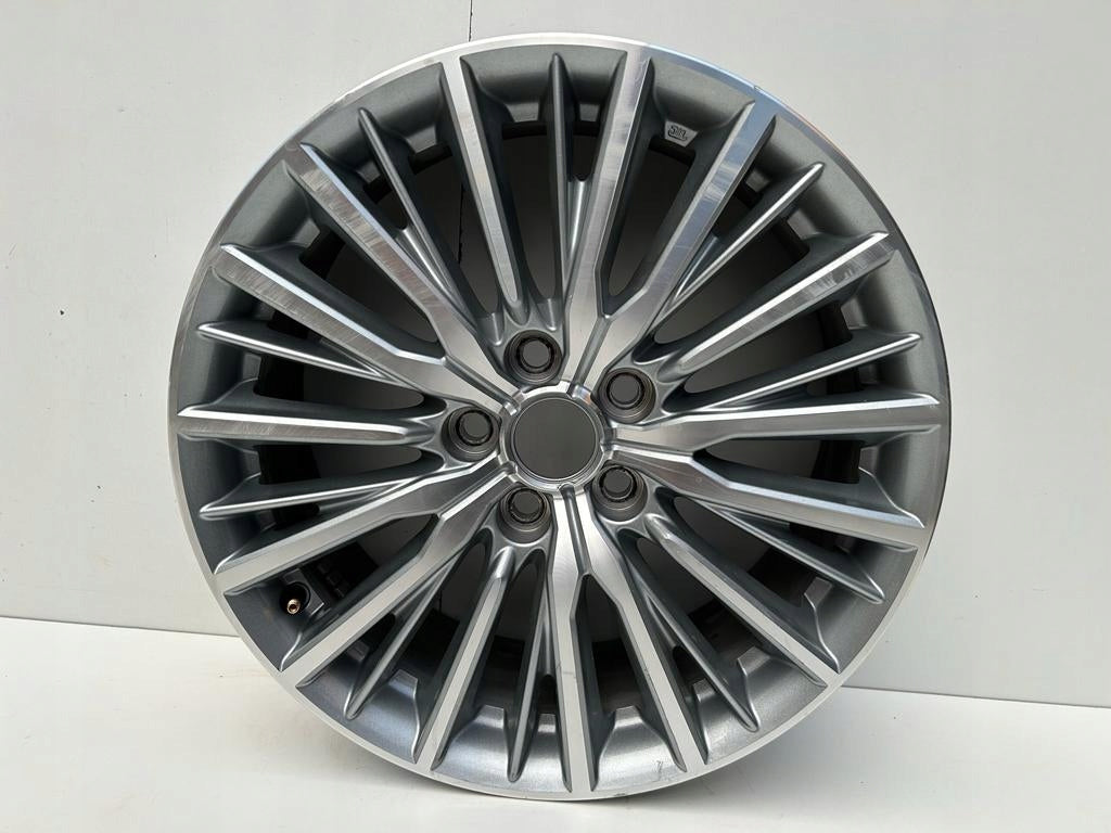 1x Alufelge 18 Zoll 7.0" 5x114.3 7202620 Mitsubishi Outlander Rim Wheel