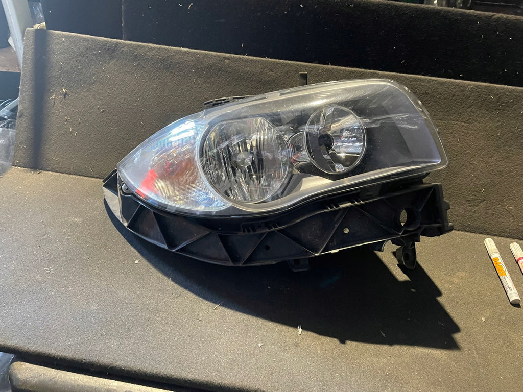 Frontscheinwerfer BMW 1 E87 Rechts Scheinwerfer Headlight SCH9060290992fl