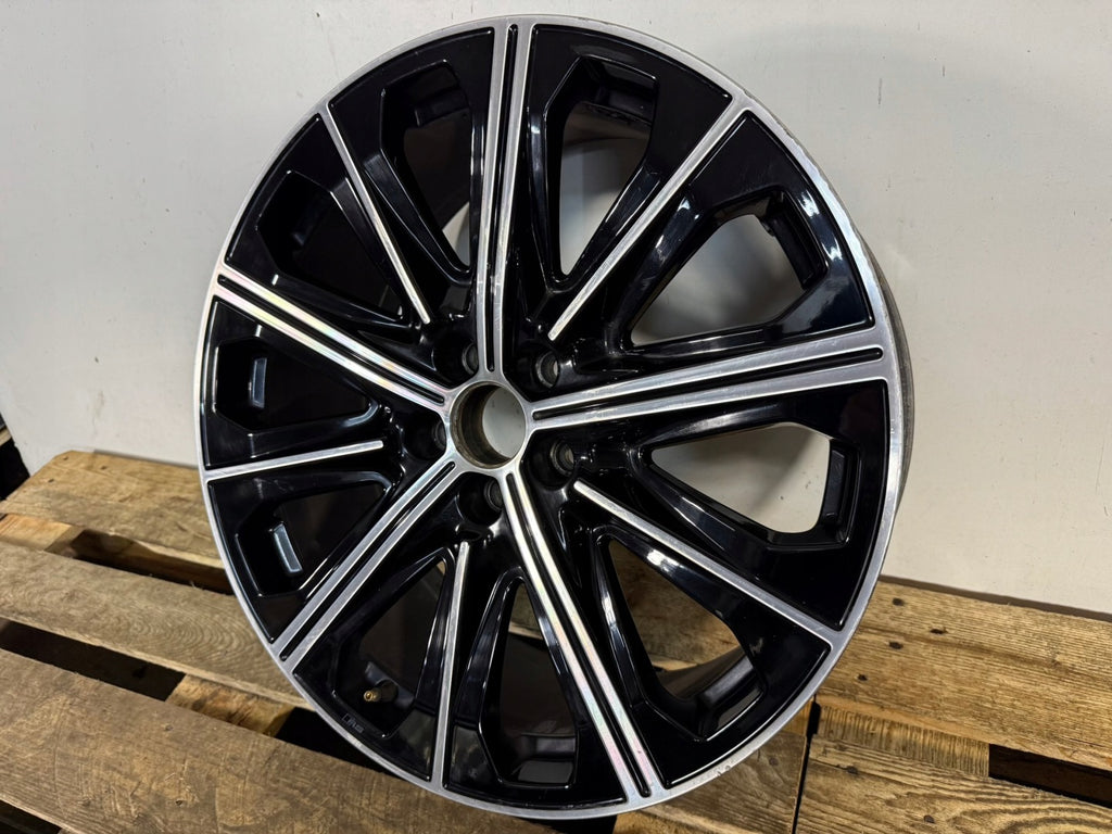 1x Alufelge 20 Zoll 8.0" 5x112 89A601025K Audi Q4 Rim Wheel FEL7954066973hz