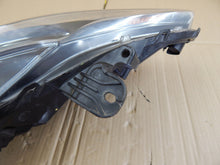 Laden Sie das Bild in den Galerie-Viewer, Frontscheinwerfer Toyota Aygo Links Scheinwerfer Headlight SCH3234046590fj