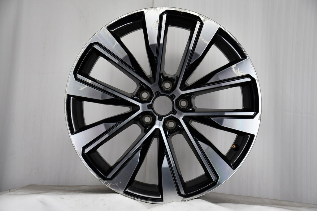1x Alufelge 19 Zoll 7.0" 5x114.3 32ET Glanz 403004873R Renault Rim Wheel FEL9822967134sa