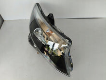 Laden Sie das Bild in den Galerie-Viewer, Frontscheinwerfer Mercedes-Benz Vito W447 A4479067800 Rechts Headlight