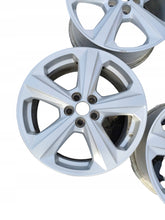 Laden Sie das Bild in den Galerie-Viewer, 1x Alufelge 18 Zoll 7.5" 5x108 55ET Glanz Silber 80A601025AR Ford Galaxy I Kuga FEL5655281618vg