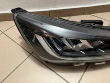 Laden Sie das Bild in den Galerie-Viewer, Frontscheinwerfer Ford Focus NX78-13E014-CD Full LED Rechts Headlight SCH4879618259mi
