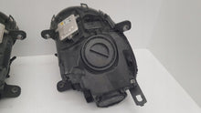 Laden Sie das Bild in den Galerie-Viewer, Frontscheinwerfer Mini Countryman R60 R61 9808250 Xenon Ein Satz Headlight SCH4965378867li