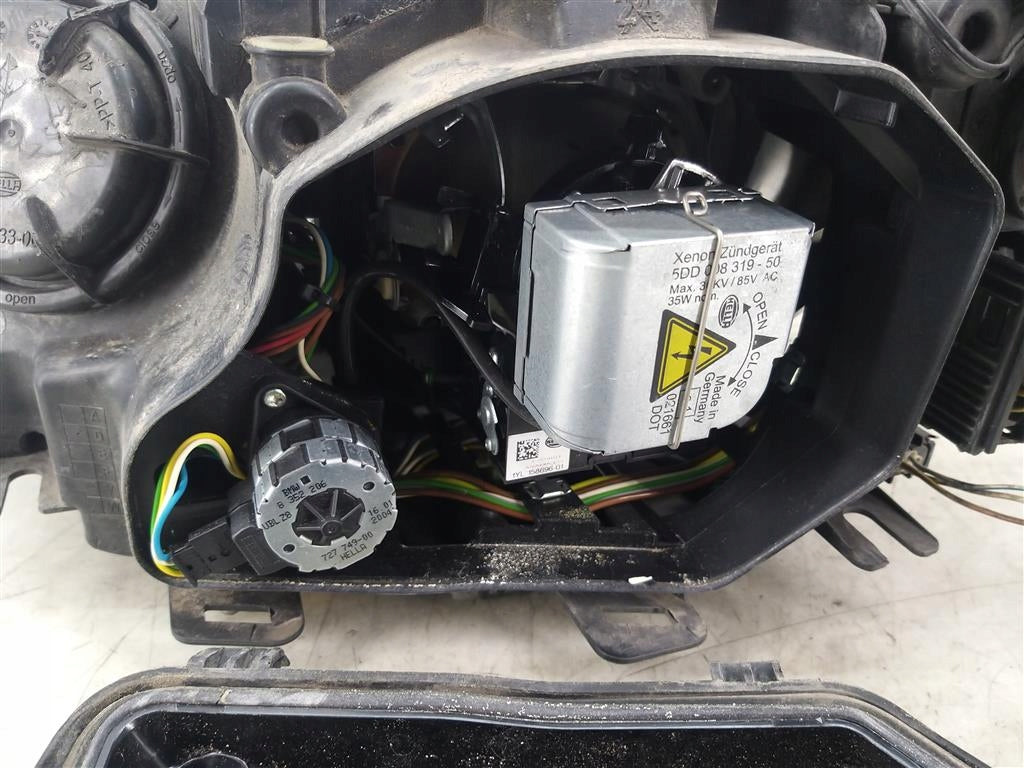 Frontscheinwerfer BMW 5 E60 E61 12872400 Xenon Rechts Scheinwerfer Headlight SCH9098499966dv
