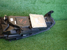 Laden Sie das Bild in den Galerie-Viewer, Frontscheinwerfer Ford Focus JX7B-13E017-CF Full LED Links Headlight SCH5531856604hk